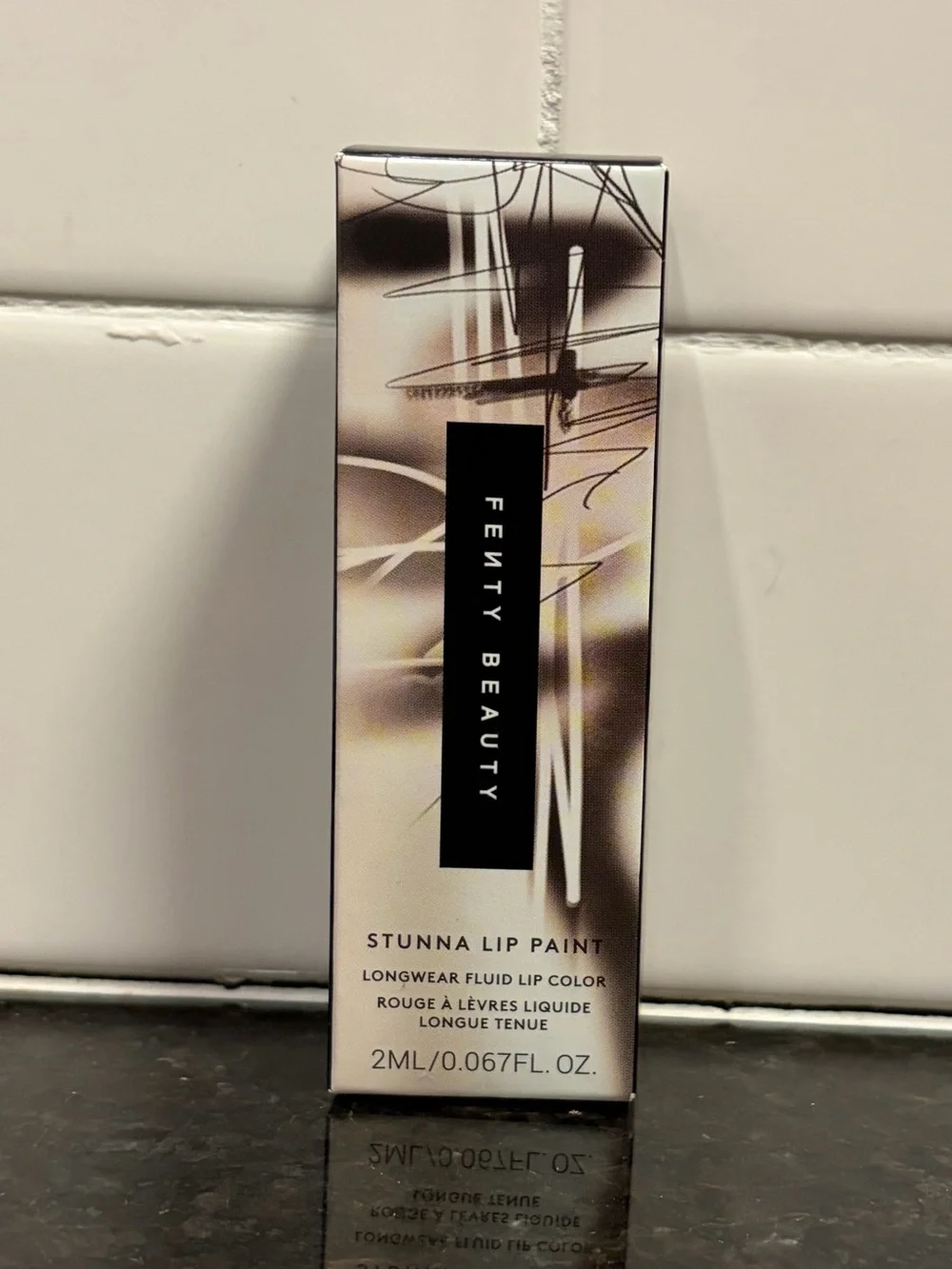 Fenty Beauty Stunna Lip Paint Longwear Fluid Lip Color shade 04-Unveil